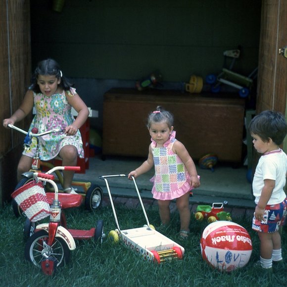 Toys from the 70's & 80s in Time for the Holidays - Picture 9 of 15